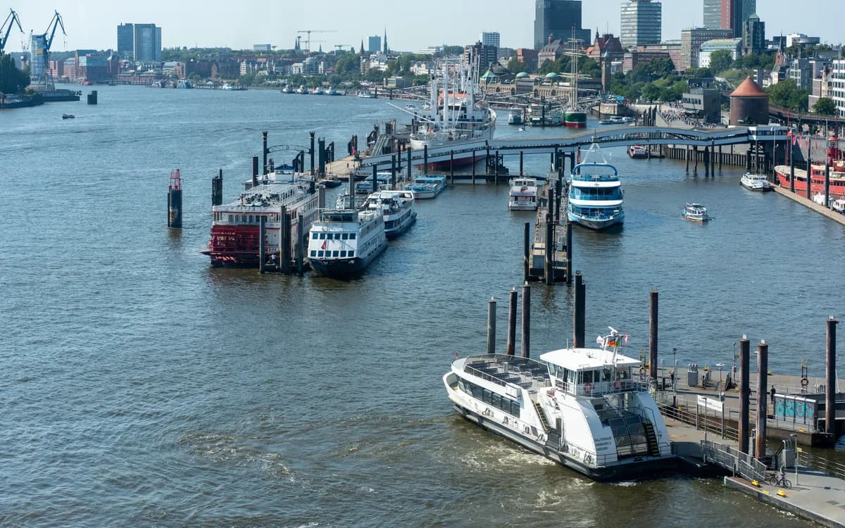Hamburg Cruise Terminals